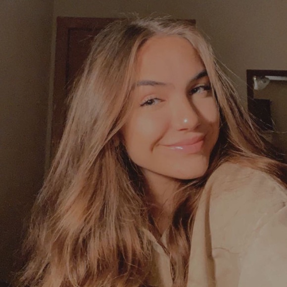 Meet your Posher, Meagan - Picture 9 of 16